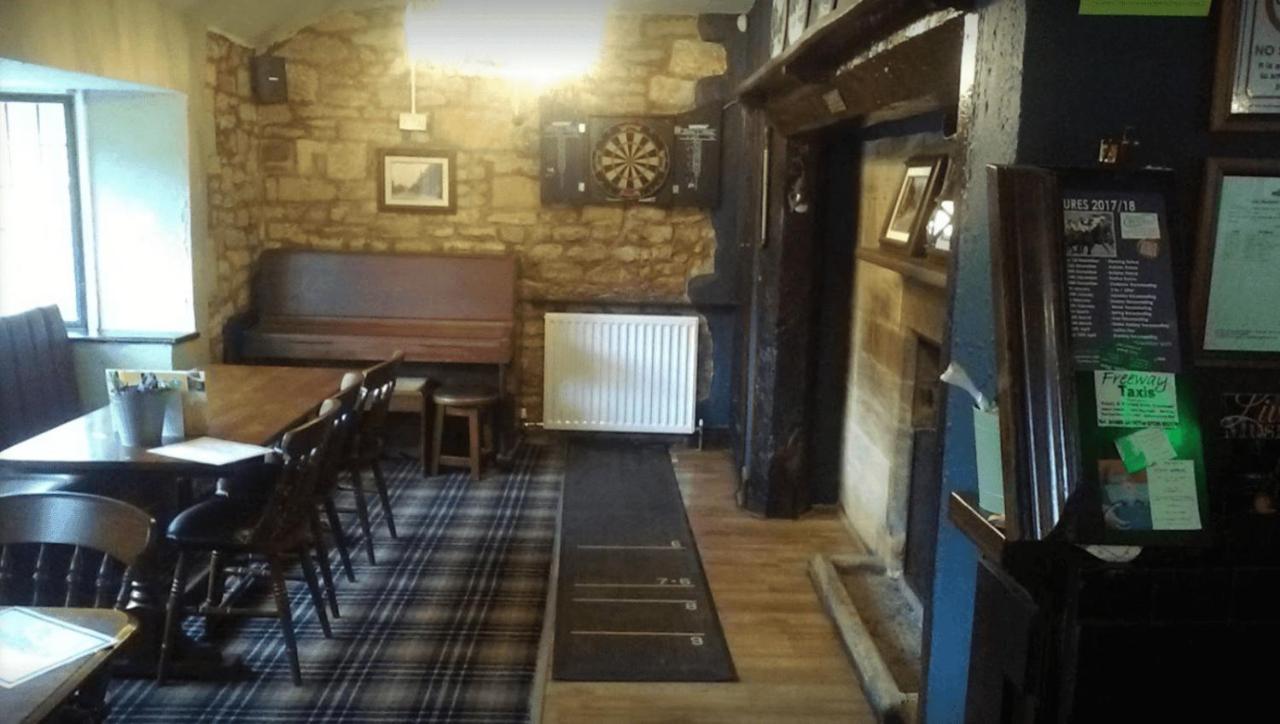 The Fleur-De-Lis Hotel Chiselborough 外观 照片
